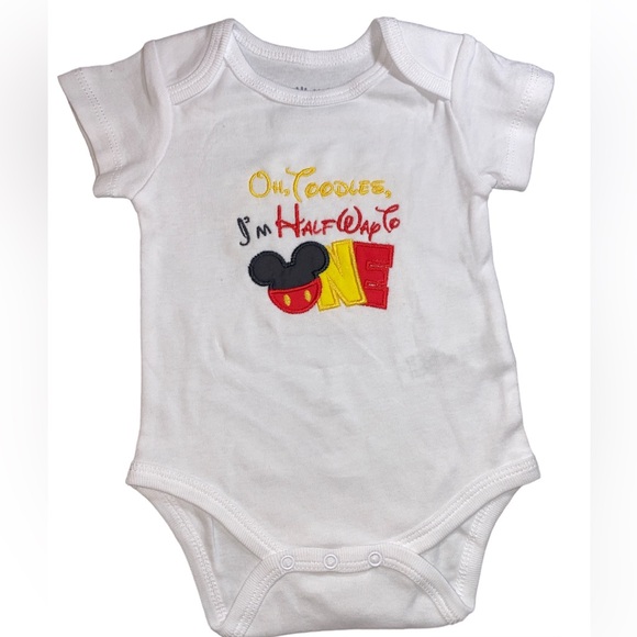 Baby custom embroidered onesie Oh Toodles, I’m Halfway to ONE NWOT - Picture 4 of 4